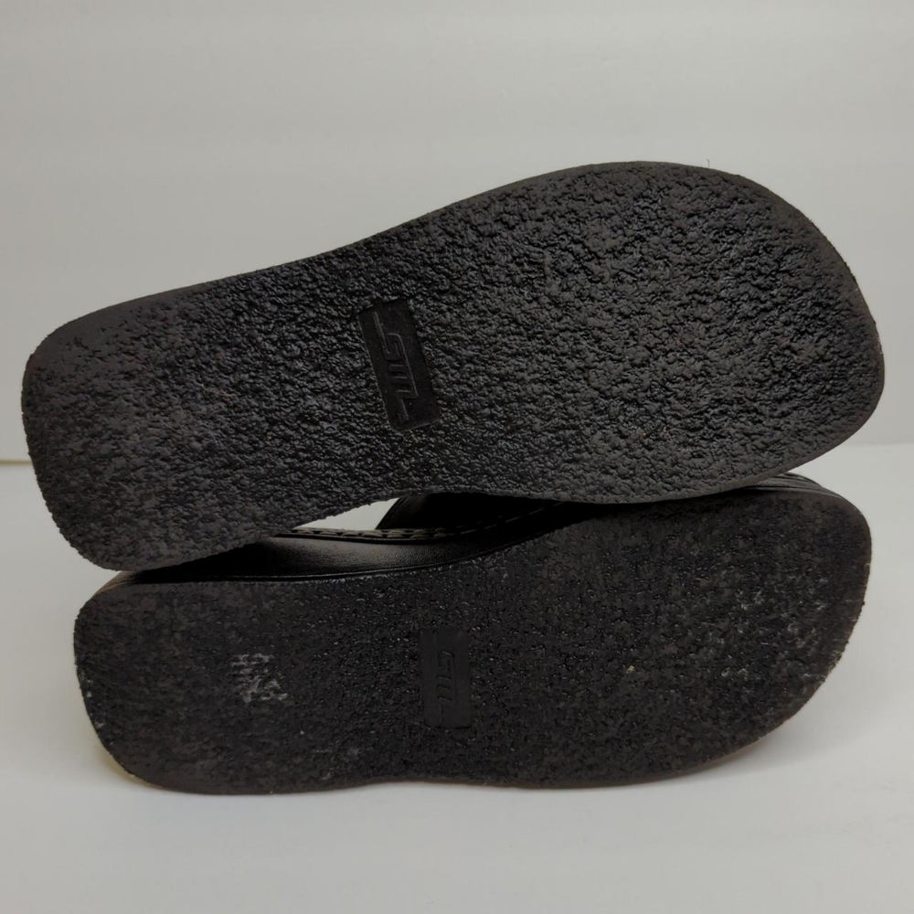 Steve Madden Black platforms - Picture 3 of 4